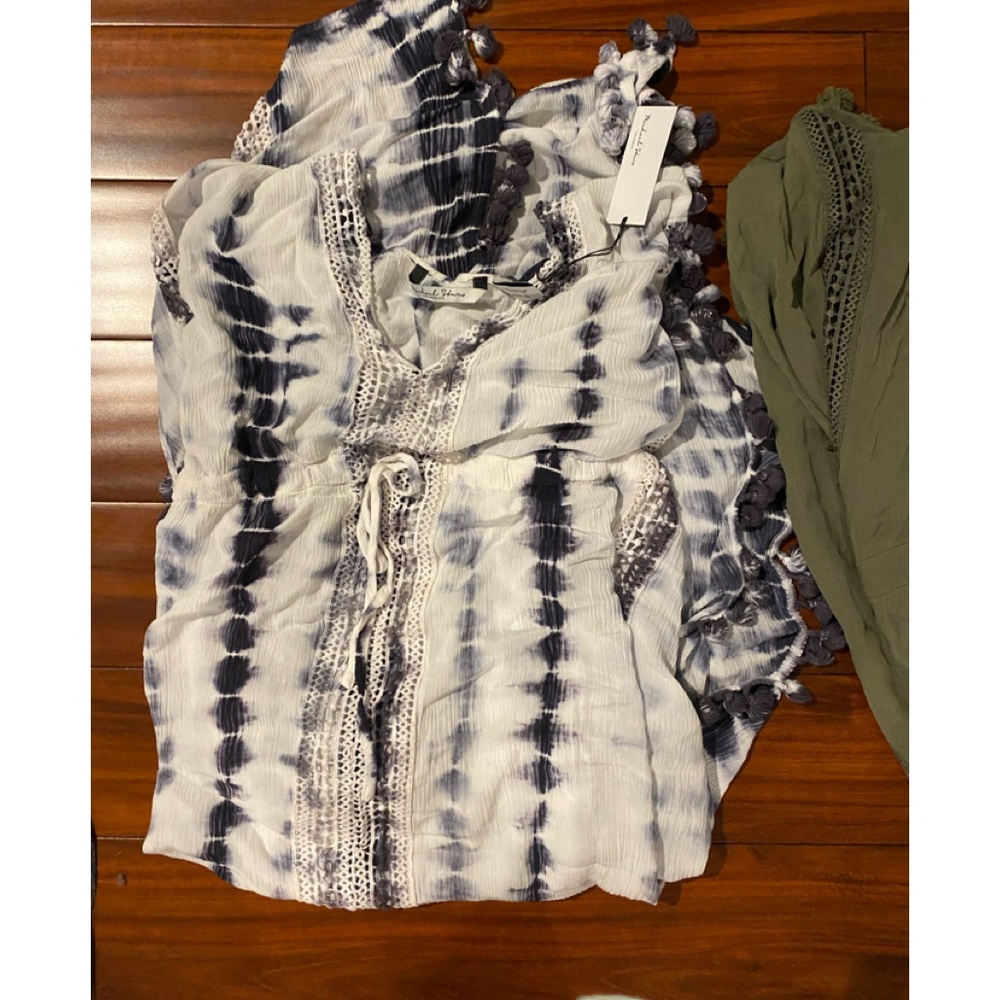 Tie dye Michael stars Farrah kaftan- second pic to show fit